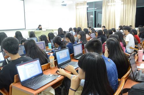 说明:http://172.16.59.38:8080/_mediafile/jjx/2015/11/05/2f375ay9rs.jpg